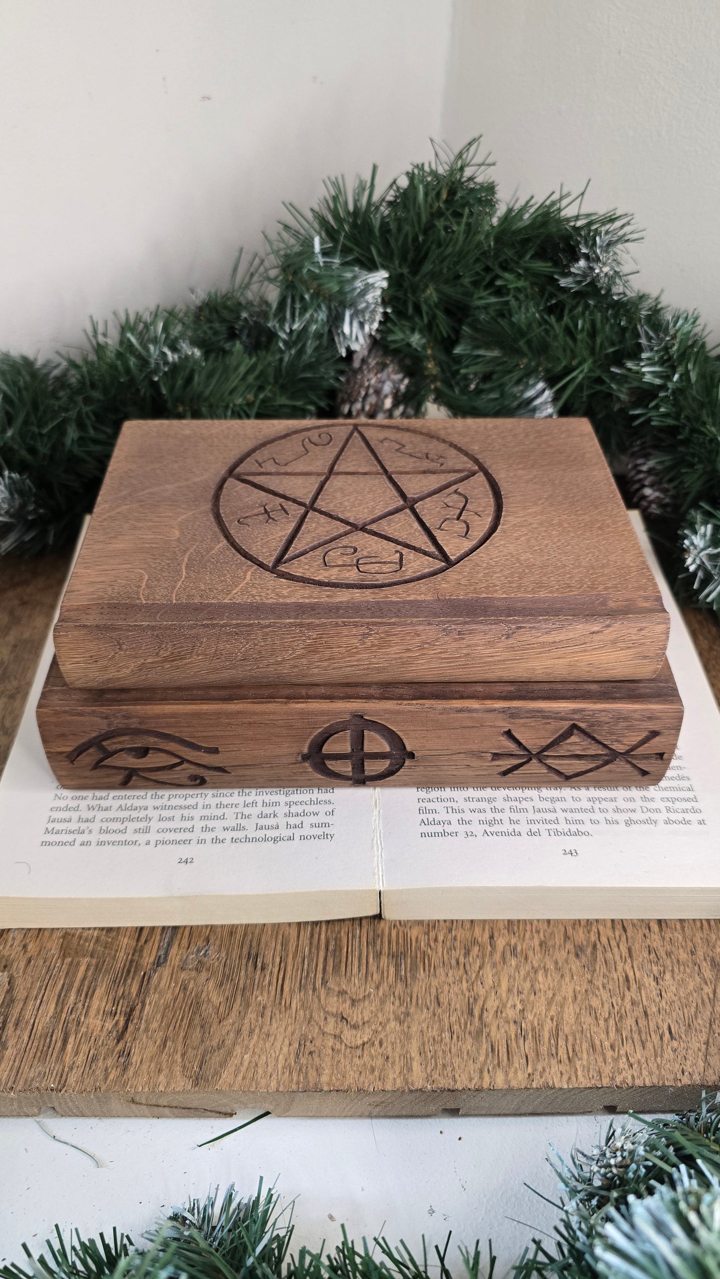 The 'Demon-trap' box