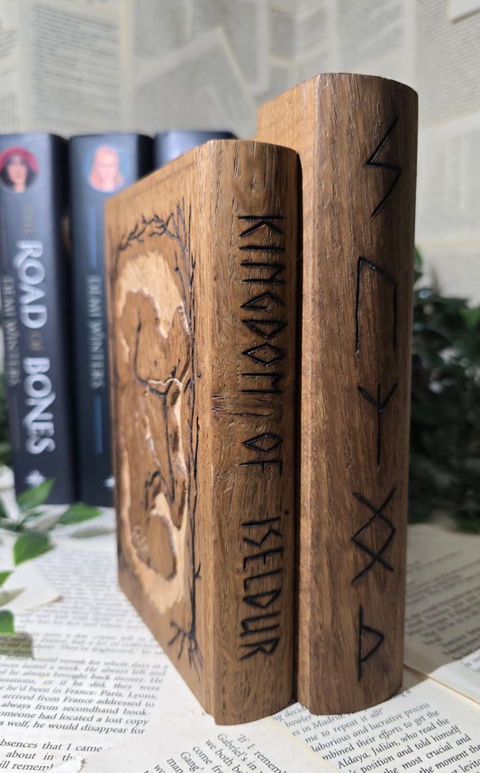 'Kingdom Of Íseldur' Bookmark Storage Bookend