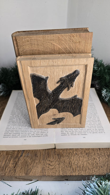 'The Dragon and Dagger'
